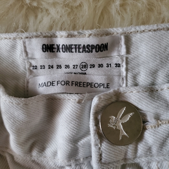 Free People One Teaspoon Lola Awesome Baggies Jeans White Distressed Size 28 - Picture 11 of 15